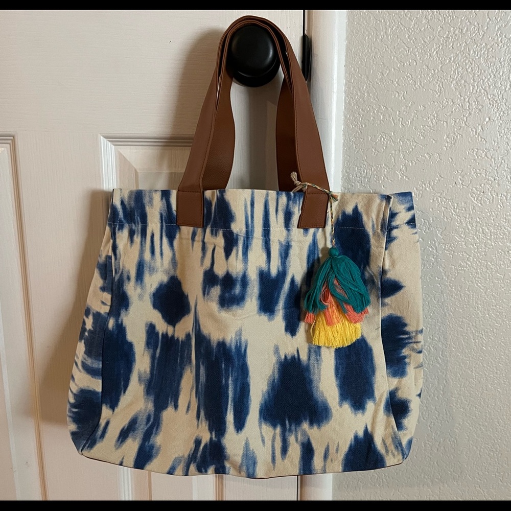 Lu and Elle tote